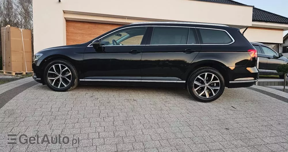 VOLKSWAGEN Passat Variant 2.0 TDI DSG (BlueMotion Technology) Highline