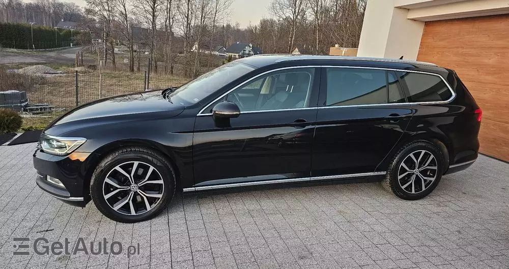 VOLKSWAGEN Passat Variant 2.0 TDI DSG (BlueMotion Technology) Highline