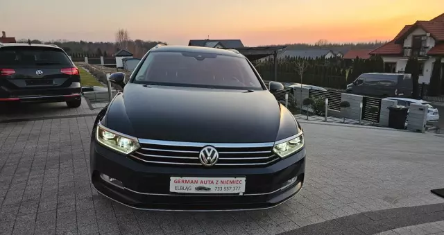 VOLKSWAGEN Passat Variant 2.0 TDI DSG (BlueMotion Technology) Highline