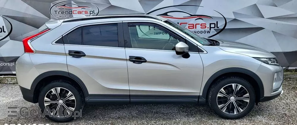 MITSUBISHI Eclipse Cross 1.5 T Invite Plus