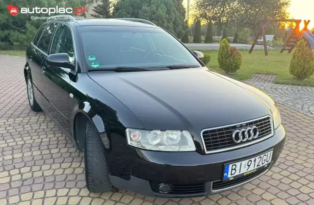 AUDI A4 