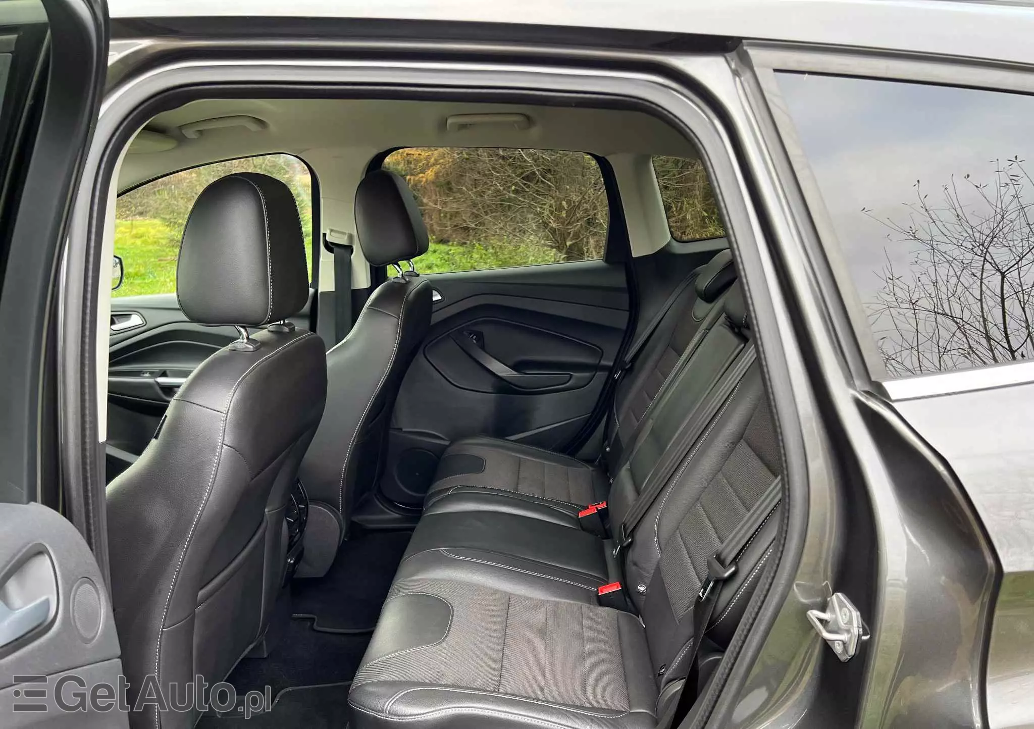 FORD Kuga 2.0 TDCi 4x4 Individual