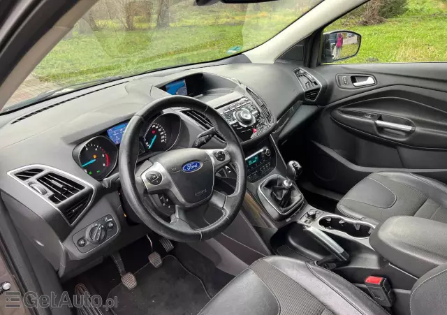 FORD Kuga 2.0 TDCi 4x4 Individual