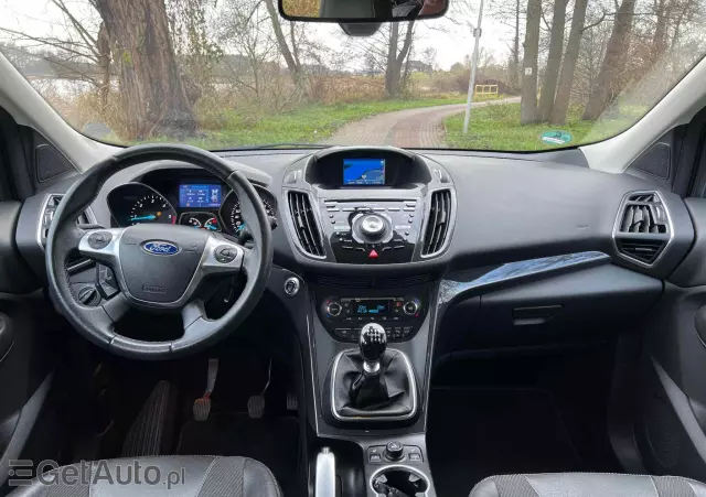 FORD Kuga 2.0 TDCi 4x4 Individual