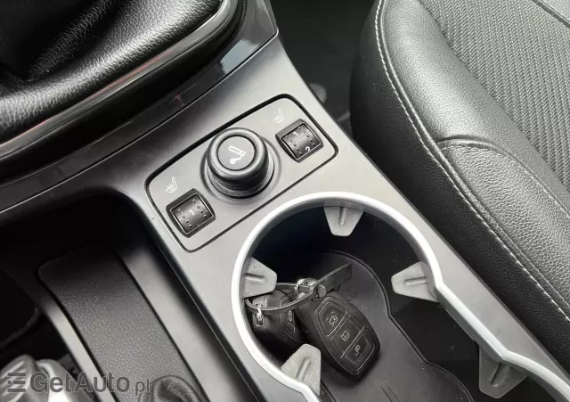 FORD Kuga 2.0 TDCi 4x4 Individual