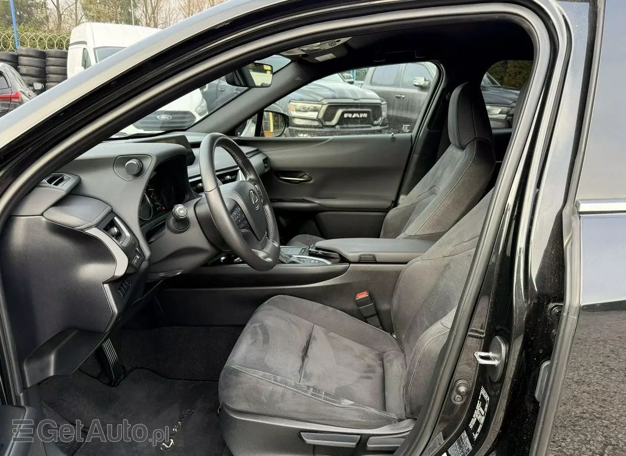 LEXUS UX 250h Elegance 2WD