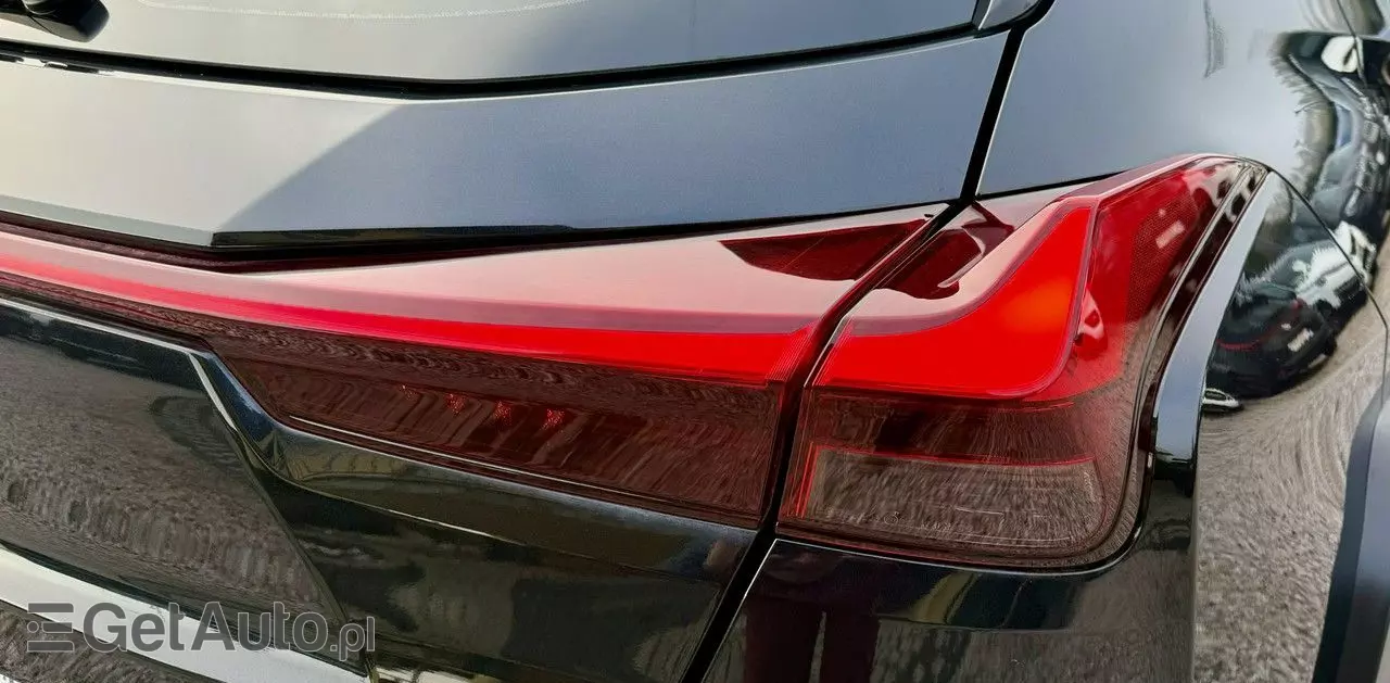 LEXUS UX 250h Elegance 2WD