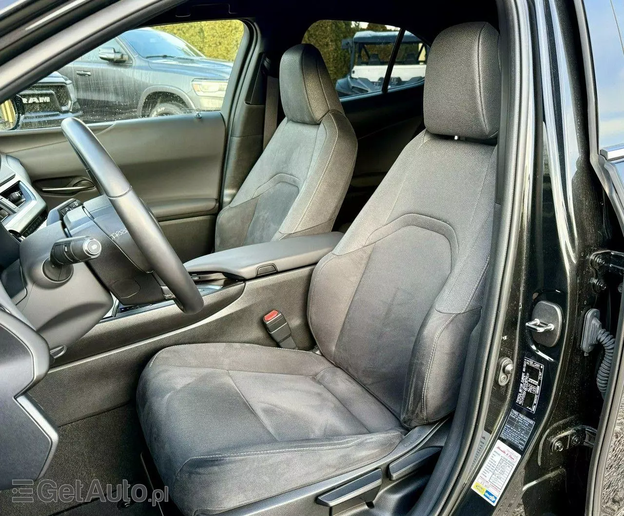 LEXUS UX 250h Elegance 2WD