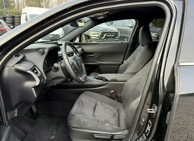 LEXUS UX 250h Elegance 2WD