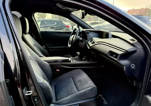 LEXUS UX 250h Elegance 2WD