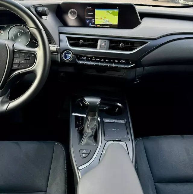 LEXUS UX 250h Elegance 2WD