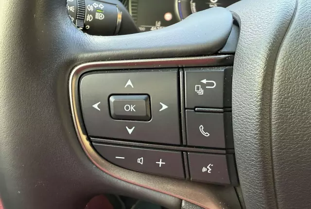 LEXUS UX 250h Elegance 2WD