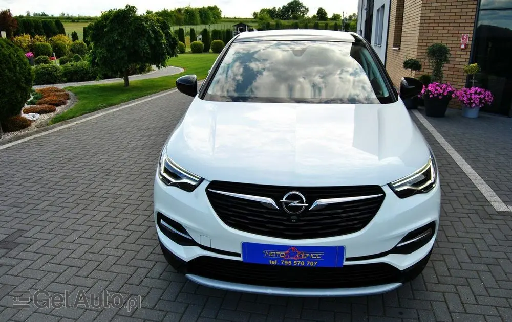 OPEL Grandland X 