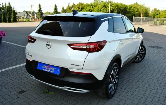 OPEL Grandland X 