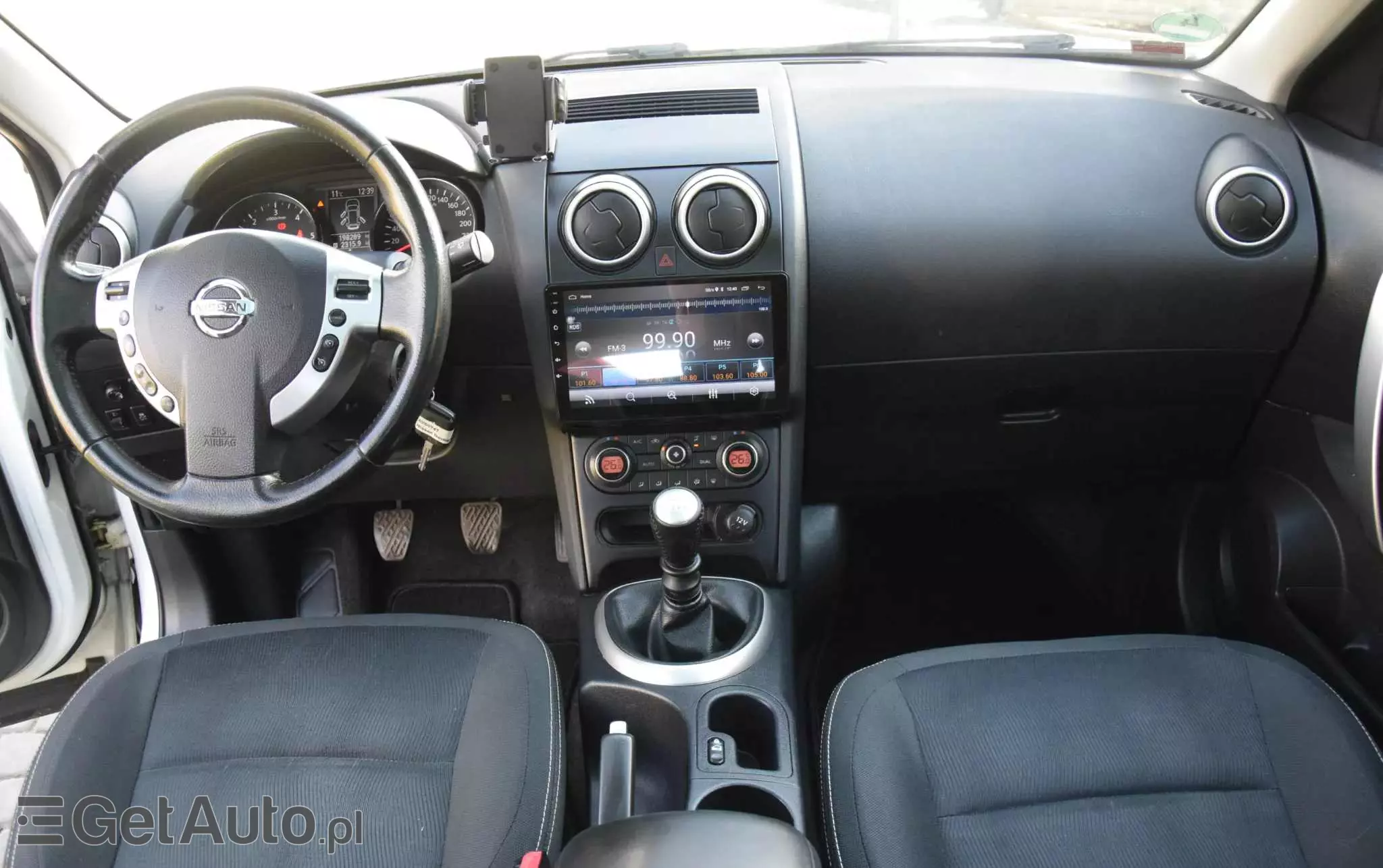 NISSAN Qashqai+2 2.0 dCi Acenta