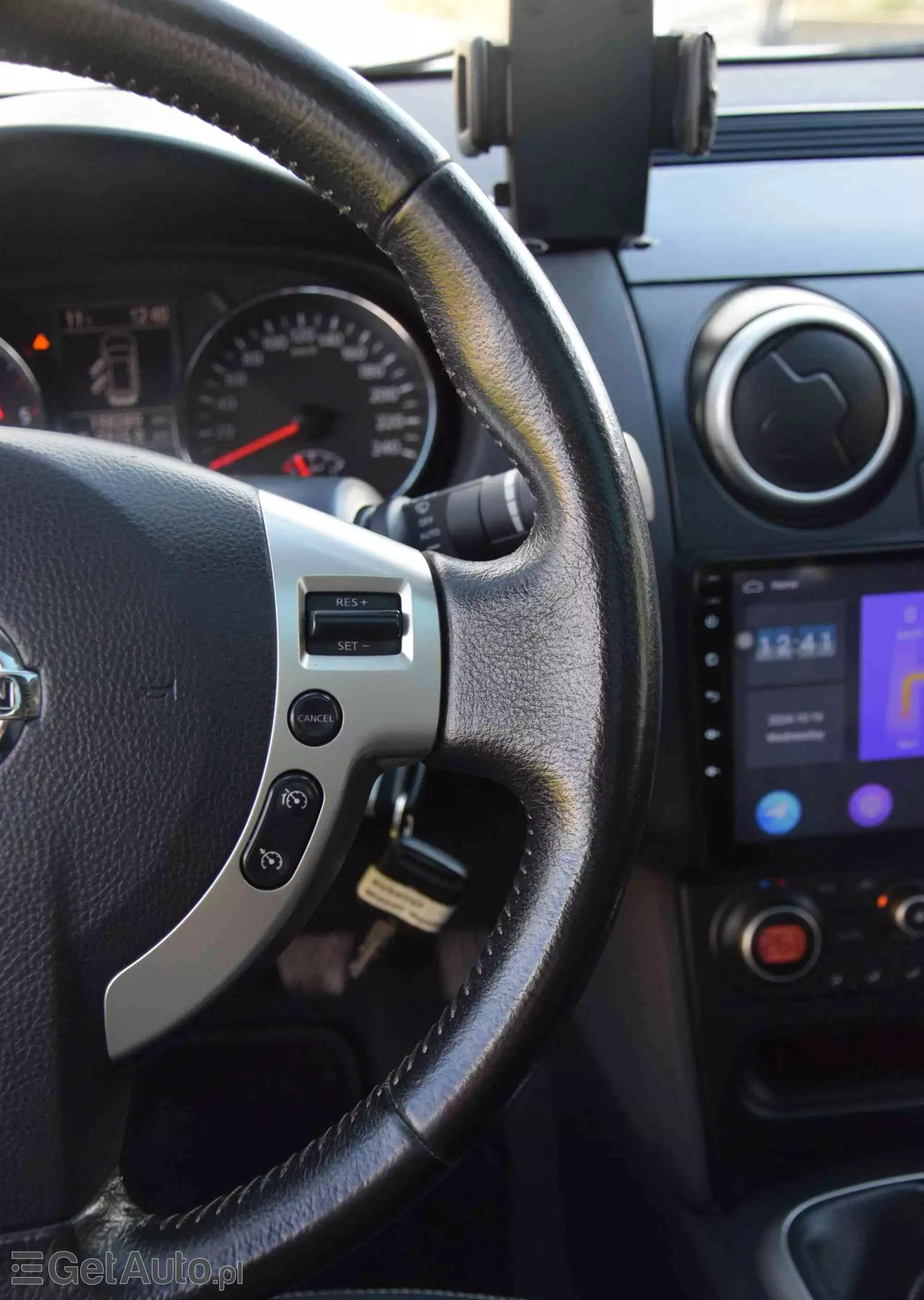 NISSAN Qashqai+2 2.0 dCi Acenta