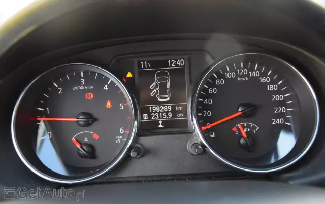 NISSAN Qashqai+2 2.0 dCi Acenta