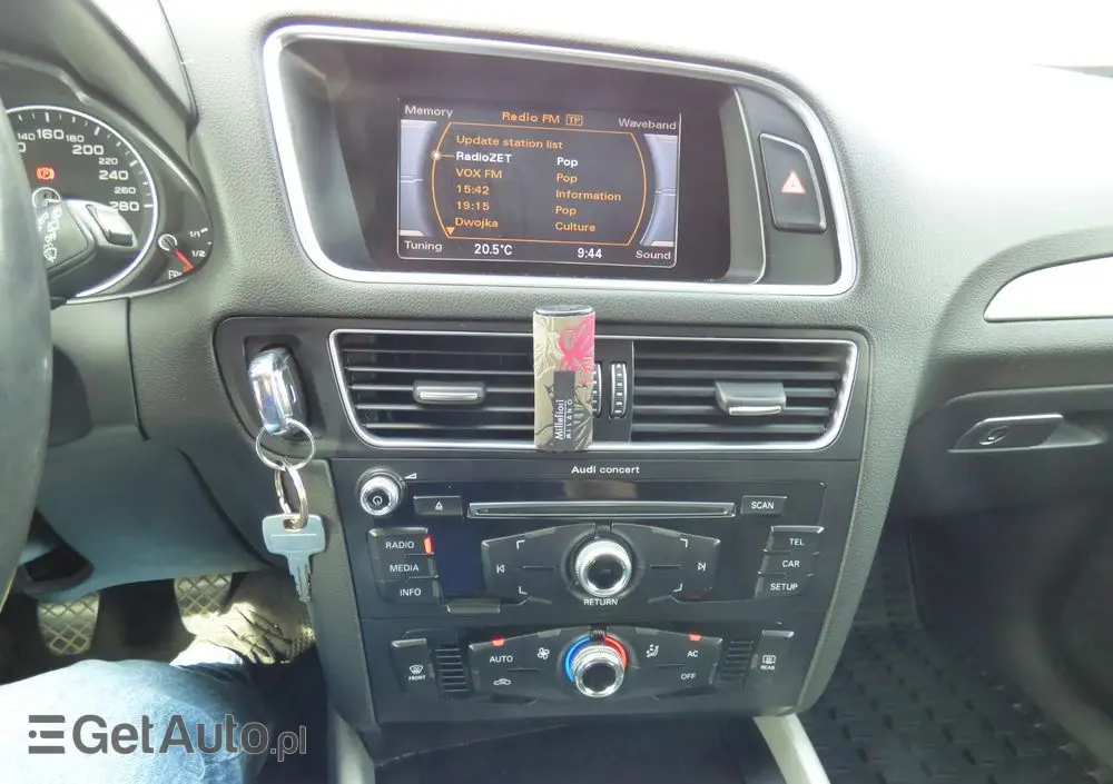 AUDI Q5 2.0 TDI