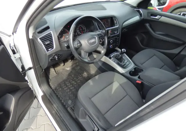 AUDI Q5 2.0 TDI