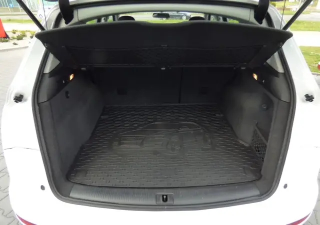 AUDI Q5 2.0 TDI