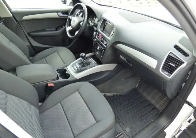 AUDI Q5 2.0 TDI