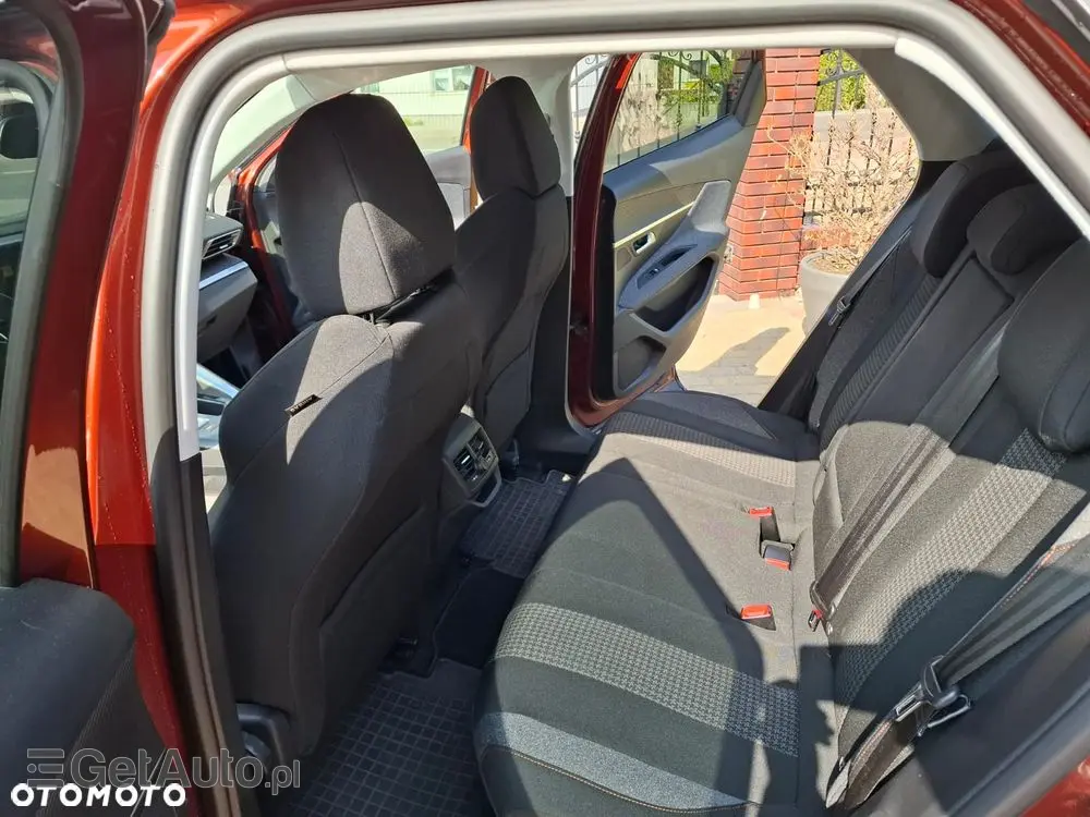 PEUGEOT 3008 BlueHDi 130 Stop & Start EAT8 Allure