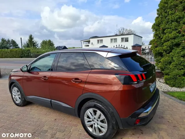 PEUGEOT 3008 BlueHDi 130 Stop & Start EAT8 Allure