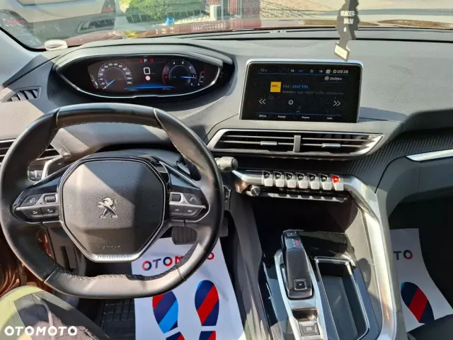 PEUGEOT 3008 BlueHDi 130 Stop & Start EAT8 Allure