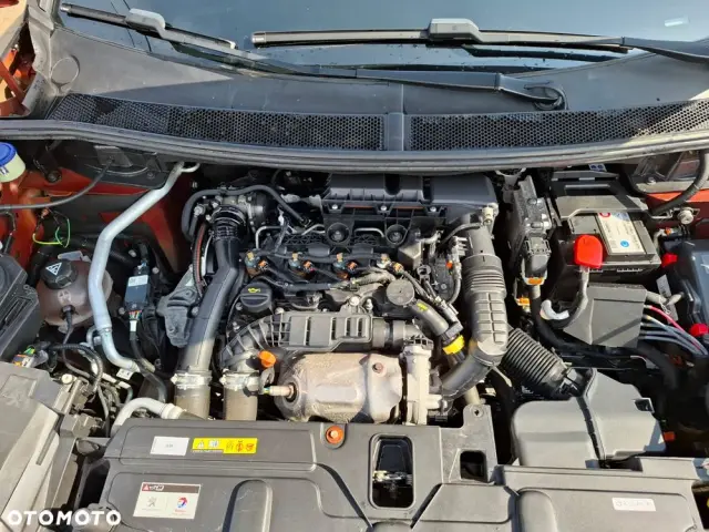 PEUGEOT 3008 BlueHDi 130 Stop & Start EAT8 Allure