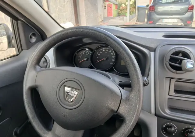 DACIA Sandero 1.2 16V 75 Ambiance