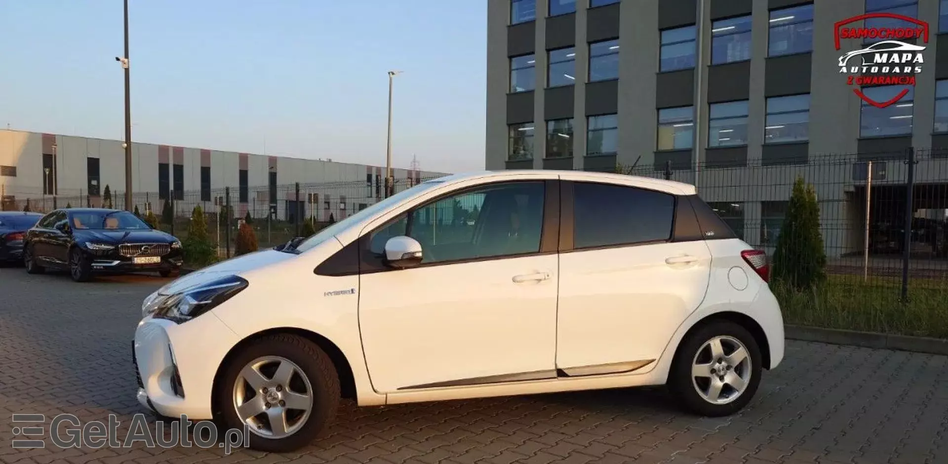 TOYOTA Yaris 1.5 (110 KM) Ethanol CVT