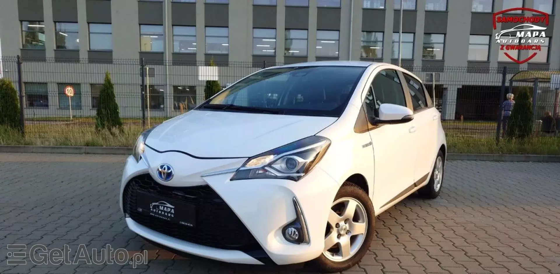 TOYOTA Yaris 1.5 (110 KM) Ethanol CVT