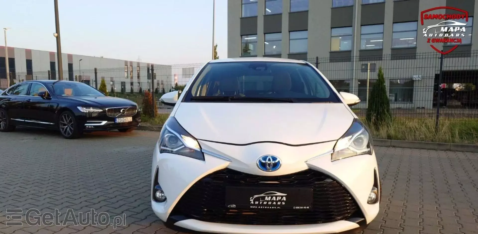 TOYOTA Yaris 1.5 (110 KM) Ethanol CVT