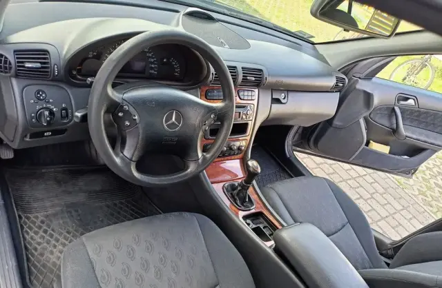 MERCEDES-BENZ Klasa C 