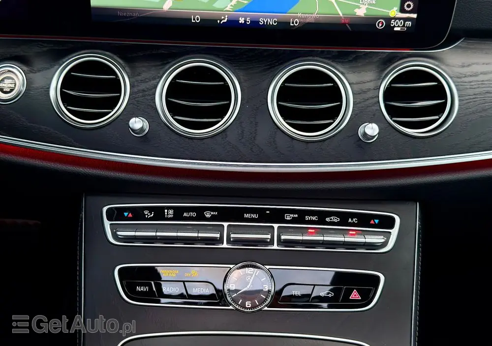 MERCEDES-BENZ Klasa E 300 d 9G-TRONIC AMG Line