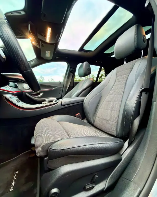 MERCEDES-BENZ Klasa E 300 d 9G-TRONIC AMG Line