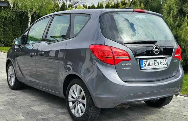 OPEL Meriva 1.4 T Design Edition S&S