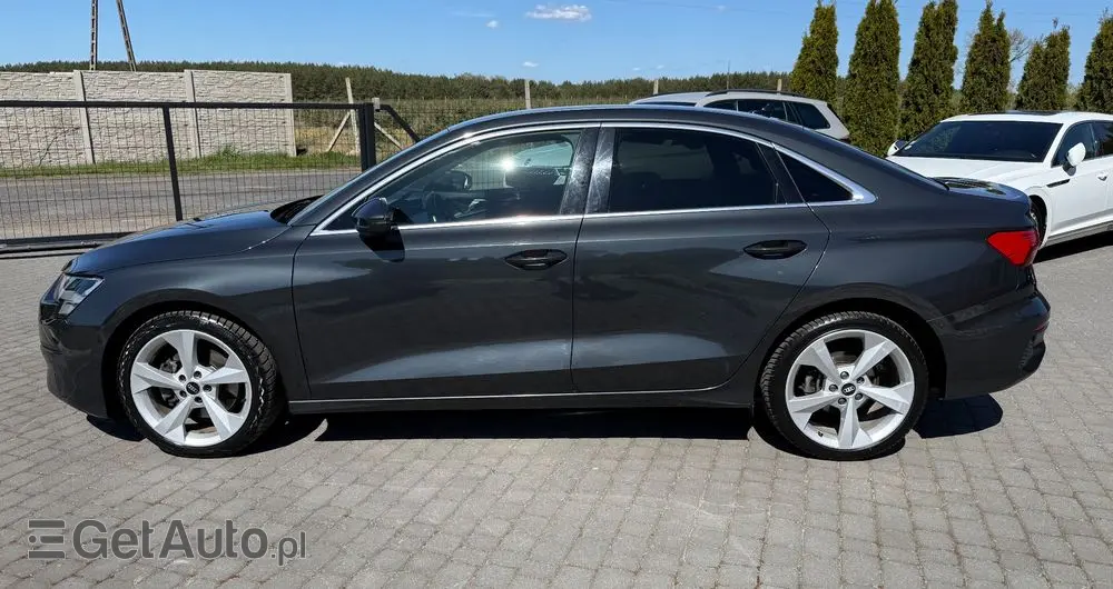 AUDI A3 Limousine 35 TFSI S tronic advanced