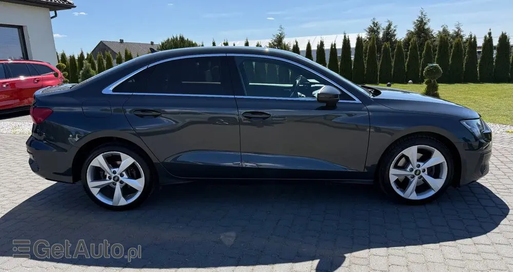 AUDI A3 Limousine 35 TFSI S tronic advanced