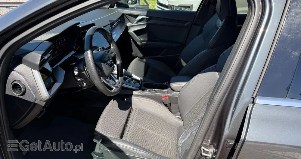 AUDI A3 Limousine 35 TFSI S tronic advanced