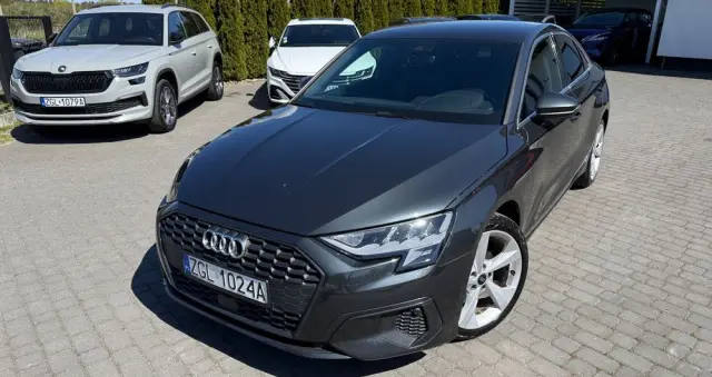 AUDI A3 Limousine 35 TFSI S tronic advanced