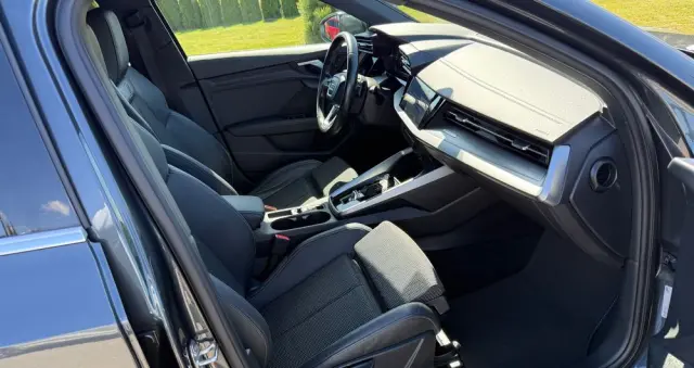 AUDI A3 Limousine 35 TFSI S tronic advanced