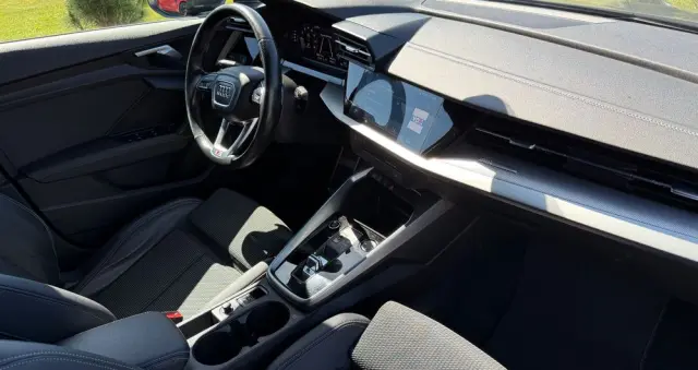 AUDI A3 Limousine 35 TFSI S tronic advanced
