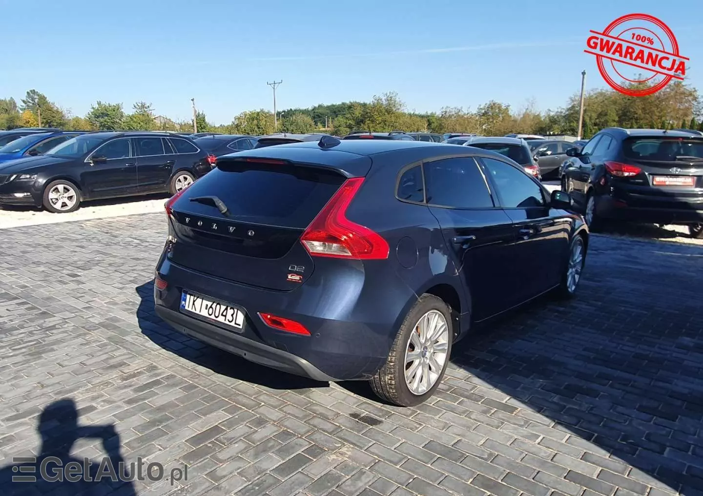 VOLVO V40 