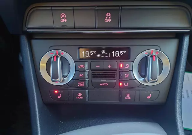 AUDI Q3 2.0 TDI Edycja Specjalna