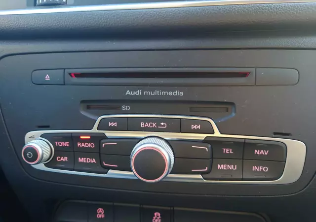 AUDI Q3 2.0 TDI Edycja Specjalna