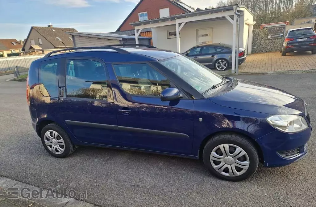 SKODA Roomster 
