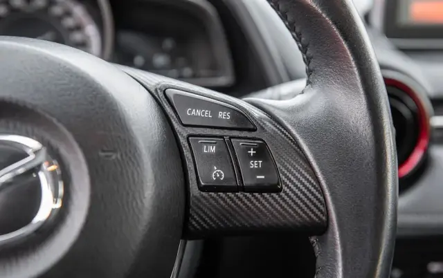 MAZDA CX-3 SKYACTIV-G 120 FWD Exclusive-Line