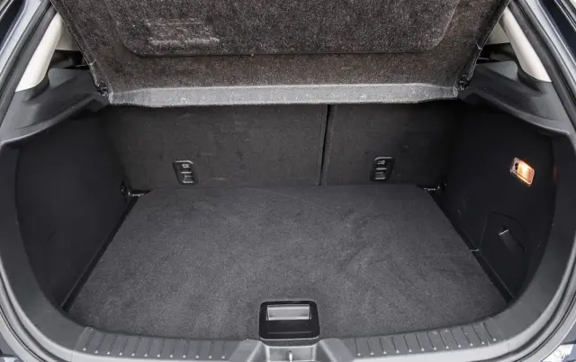 MAZDA CX-3 SKYACTIV-G 120 FWD Exclusive-Line