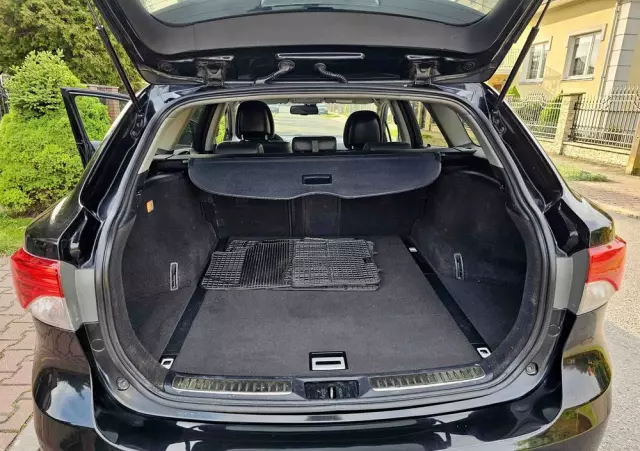 TOYOTA Avensis 1.8 Business Edition